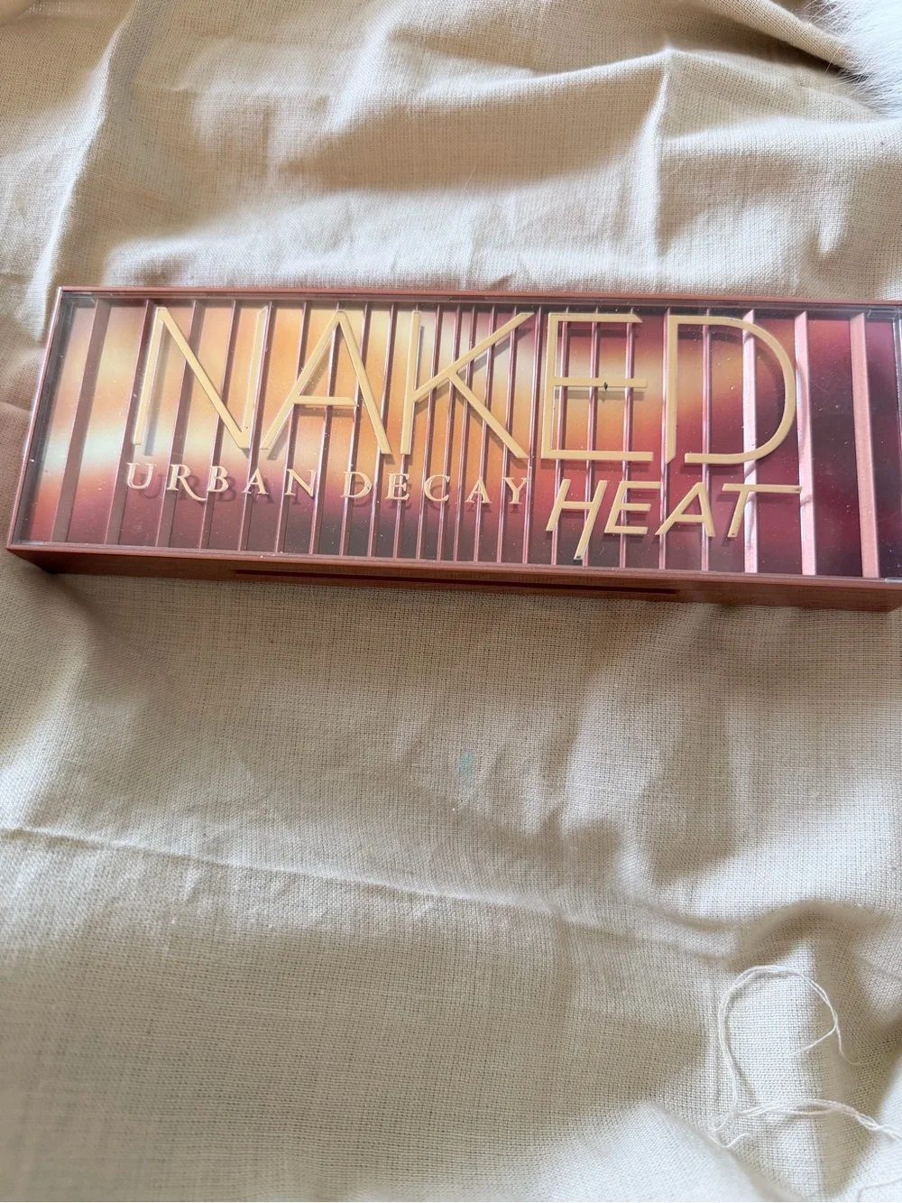 Urban Decay Naked Heat Eyeshadow Palette + Dual-Ended Brush